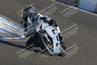 media/Nov-01-2025-TrackDaz (Sat) [[2b4d5192bc]]/A Group/2pm (Turn 6)/